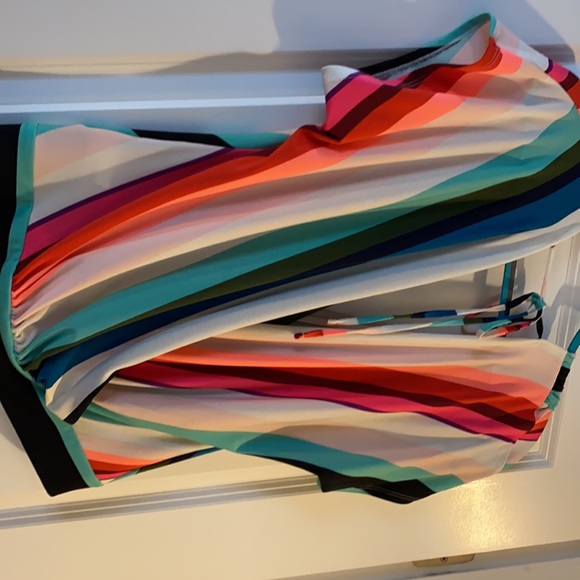 Express Striped Banded Bottom Top sz Small - Picture 5 of 5